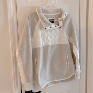 Abercrombie and Fitch asymmetrical snap fleece quilted pull over